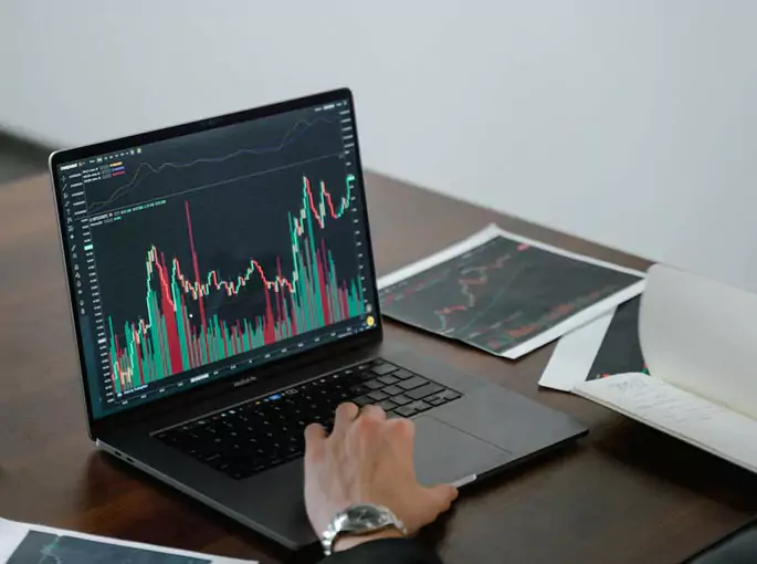 shopify marketing analysis